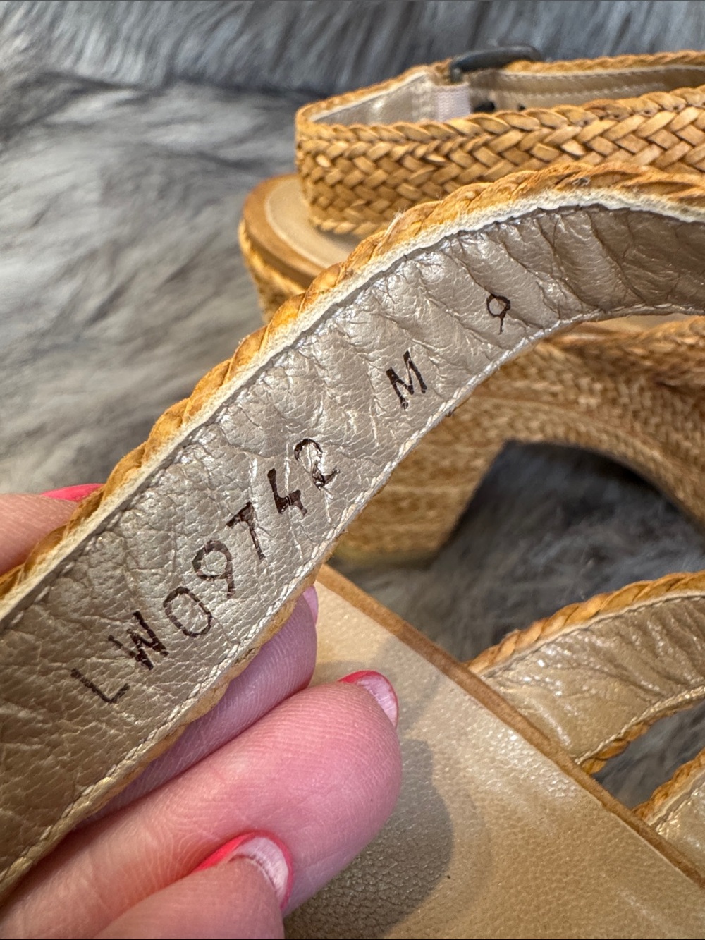 Stuart Weitzman Braided Platform Wedge Sandals in Tan Size 9 - Picture 3 of 10